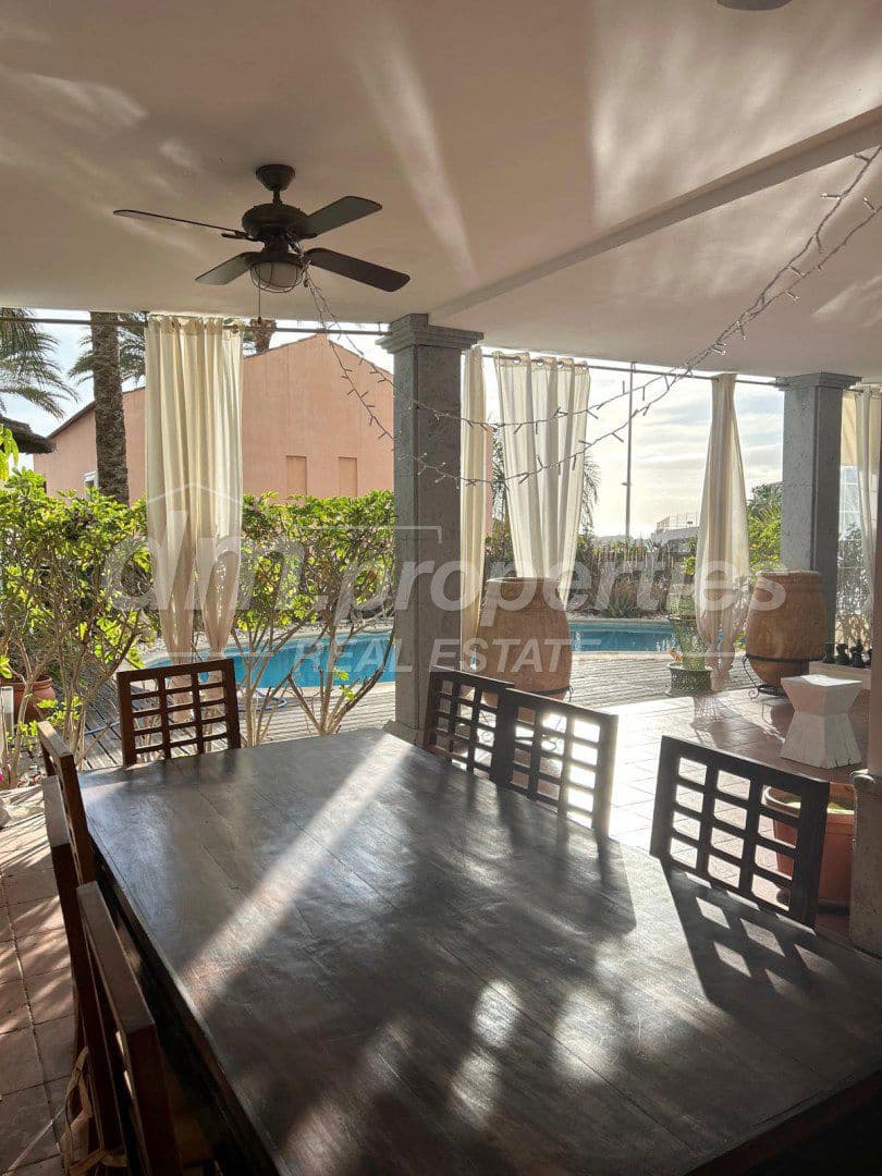 5 camera da letto Villa in vendita in Los Cristianos - 2.200.000 € (Rif: 9751826)