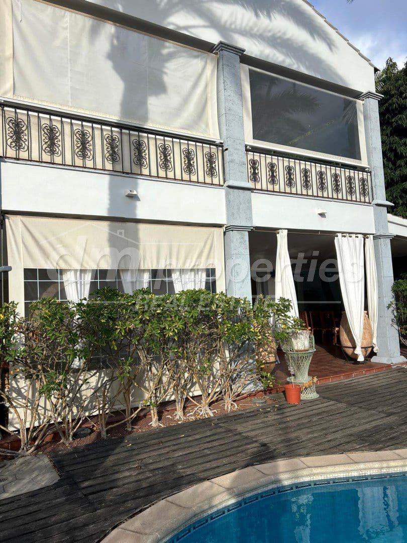 5 camera da letto Villa in vendita in Los Cristianos - 2.200.000 € (Rif: 9751826)