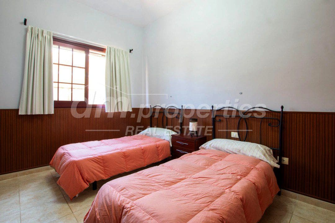 3 soverom Hus til salgs i Parque de la Reina - € 550 000 (Ref: 9758714)