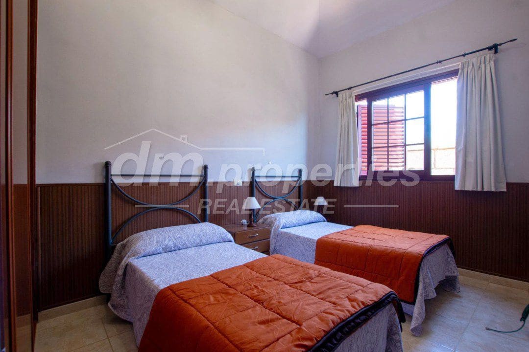 3 soverom Hus til salgs i Parque de la Reina - € 550 000 (Ref: 9758714)