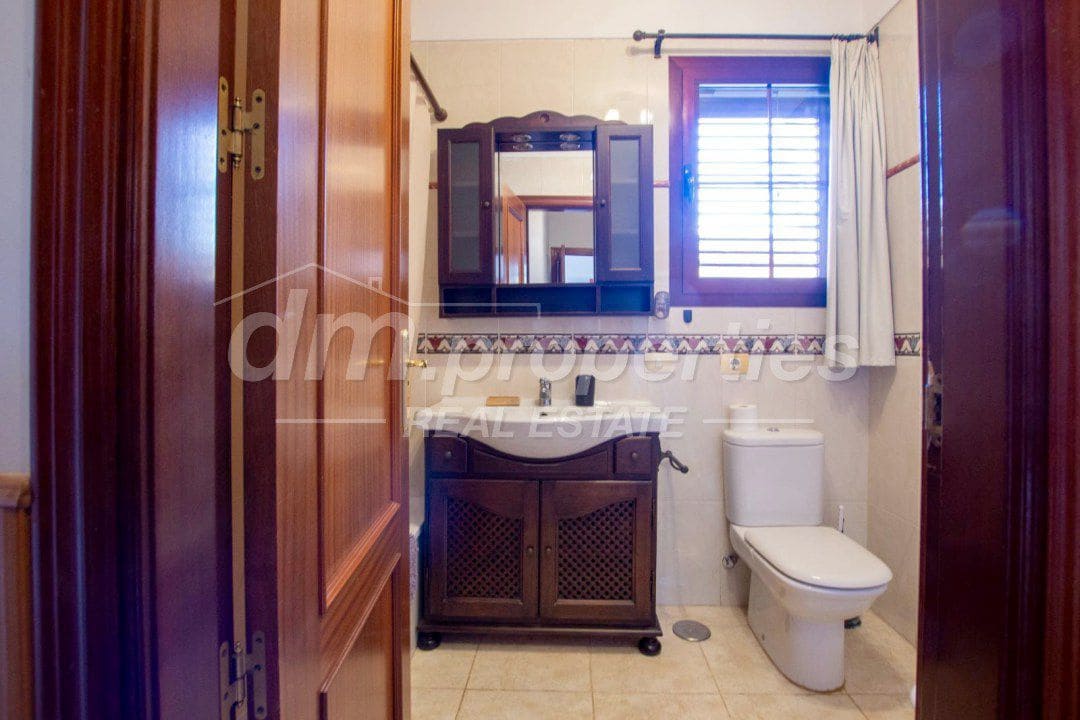 3 soverom Hus til salgs i Parque de la Reina - € 550 000 (Ref: 9758714)