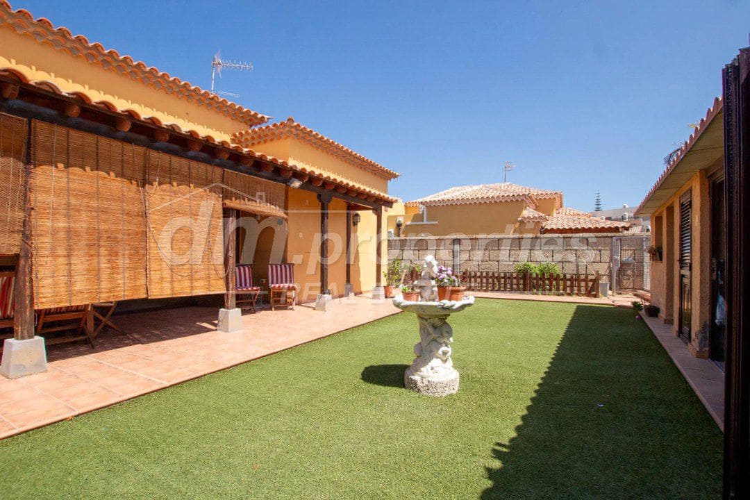 3 soverom Hus til salgs i Parque de la Reina - € 550 000 (Ref: 9758714)