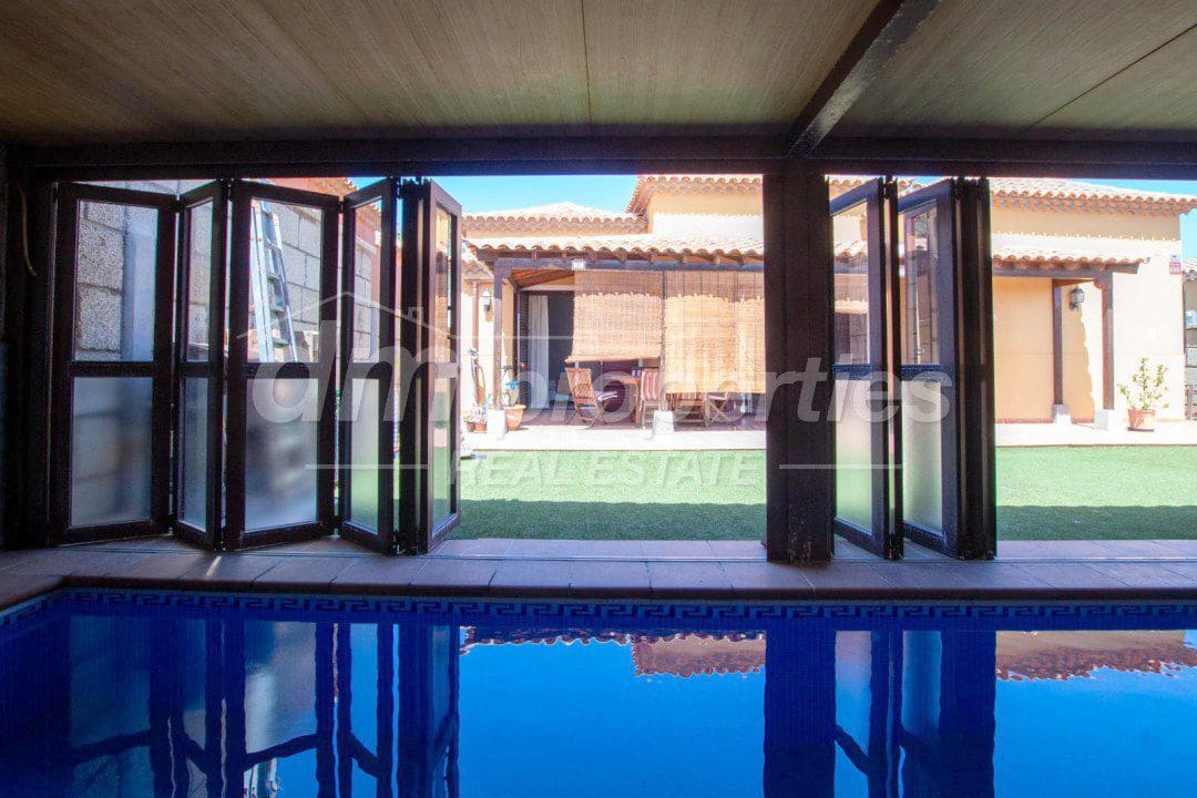 3 soverom Hus til salgs i Parque de la Reina - € 550 000 (Ref: 9758714)