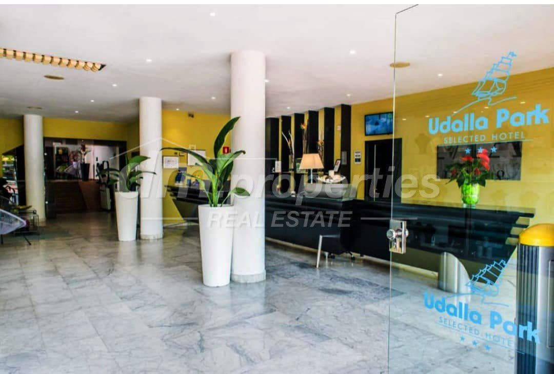 Studio te koop in Los Cristianos - € 230.000 (Ref: 9770397)