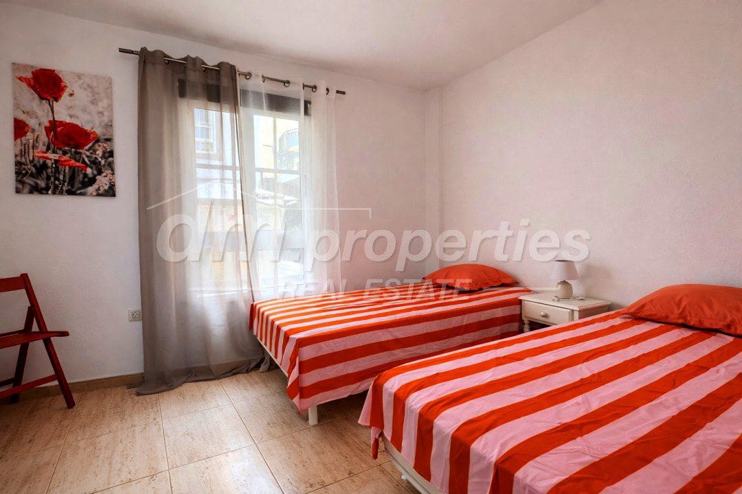 2 sypialnia Apartament na sprzedaż w Adeje z garażem - 295 000 € (Ref: 9770398)