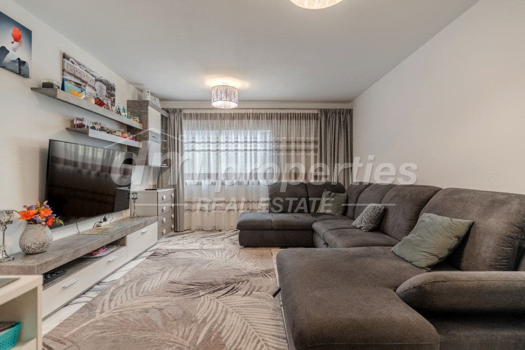 3 soverom Penthouse til salgs i Parque de la Reina med garasje - € 330 000 (Ref: 9772831)