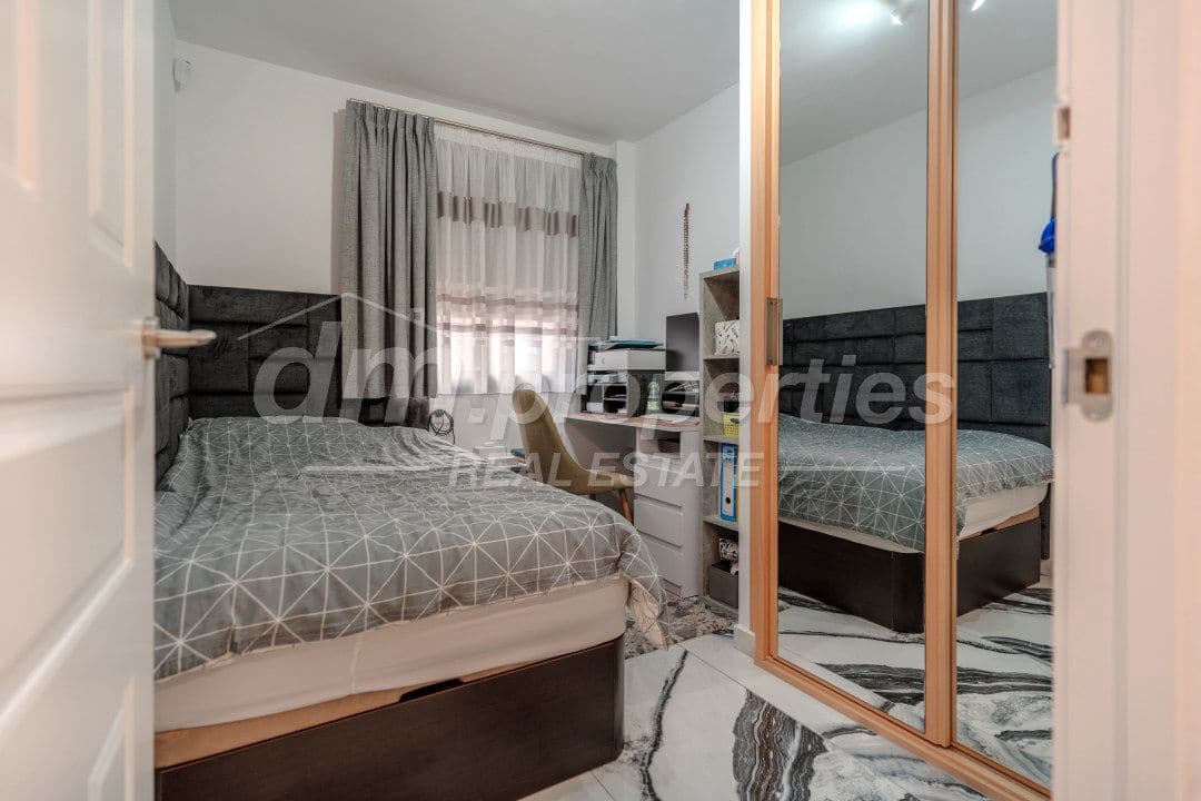 3 soverom Penthouse til salgs i Parque de la Reina med garasje - € 330 000 (Ref: 9772831)