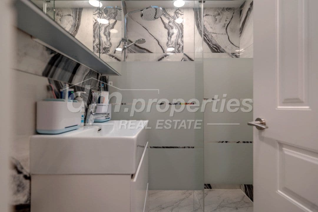 3 soverom Penthouse til salgs i Parque de la Reina med garasje - € 330 000 (Ref: 9772831)