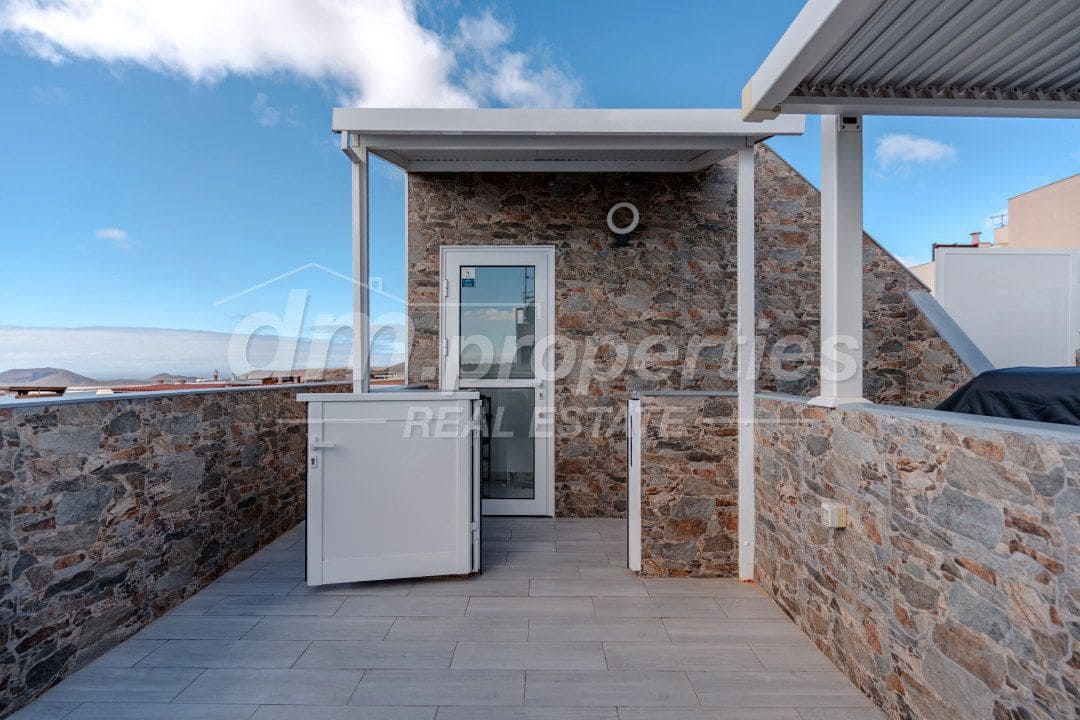 3 soverom Penthouse til salgs i Parque de la Reina med garasje - € 330 000 (Ref: 9772831)