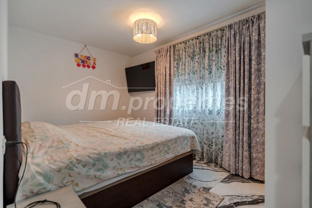 3 soverom Penthouse til salgs i Parque de la Reina med garasje - € 330 000 (Ref: 9772831)