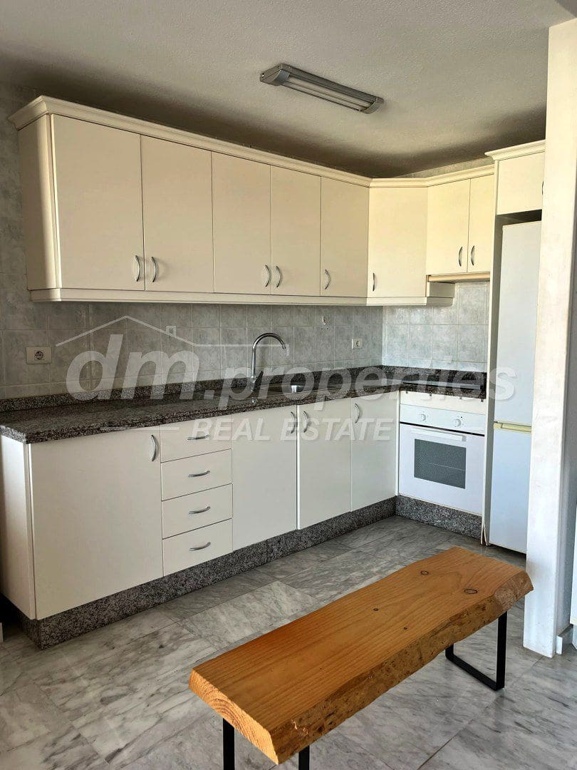 Leilighet til salgs i Los Cristianos - € 290 000 (Ref: 9772833)