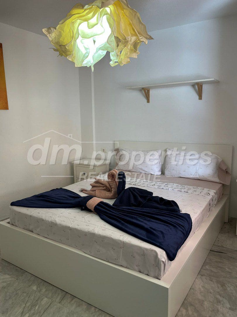 Leilighet til salgs i Los Cristianos - € 290 000 (Ref: 9772833)