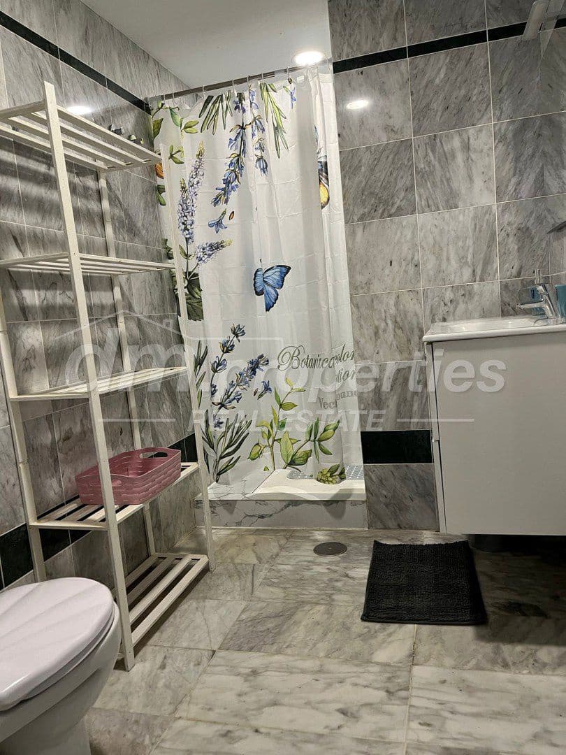 Leilighet til salgs i Los Cristianos - € 290 000 (Ref: 9772833)