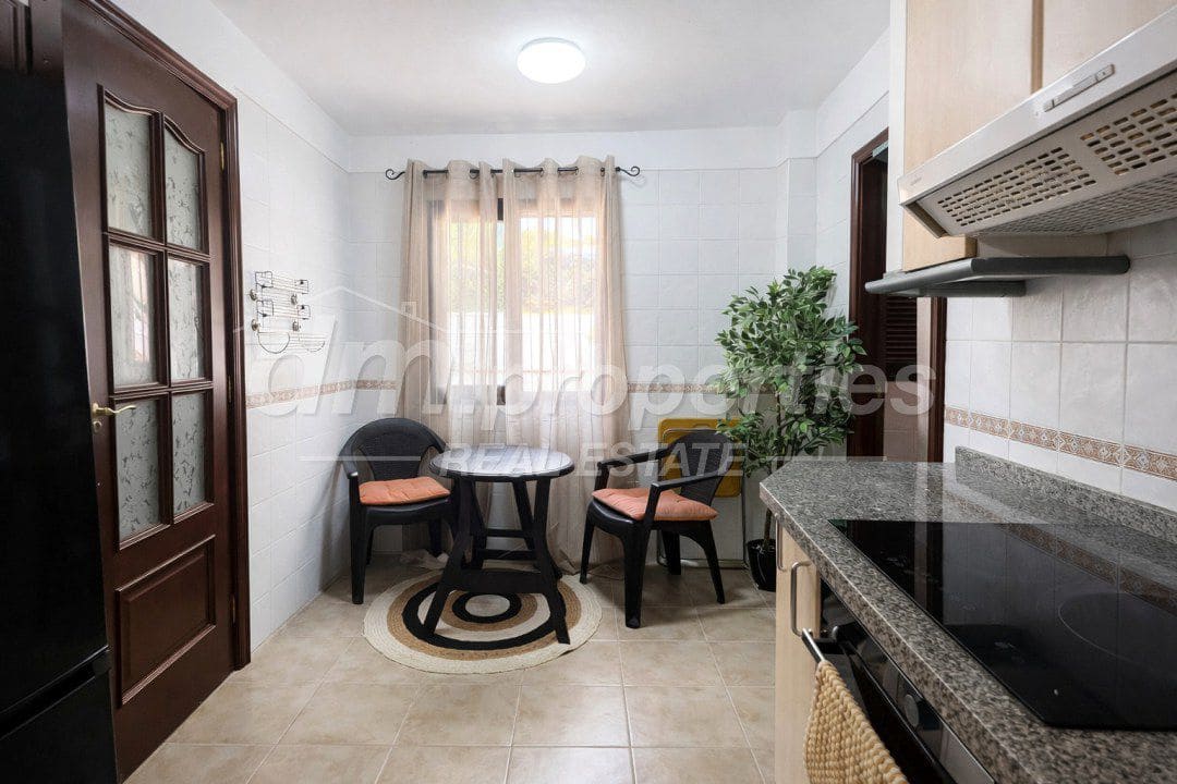 2 quarto Apartamento para venda em Adeje com garagem - 472 500 € (Ref: 9777839)