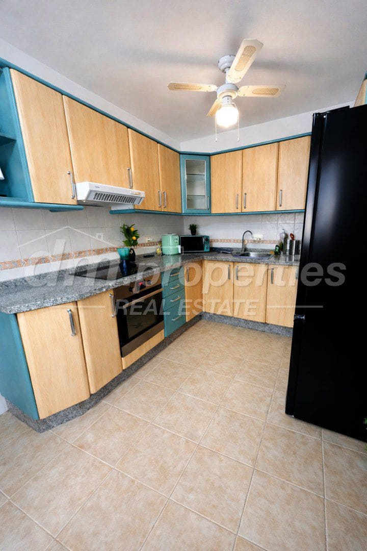 2 quarto Apartamento para venda em Adeje com garagem - 472 500 € (Ref: 9777839)