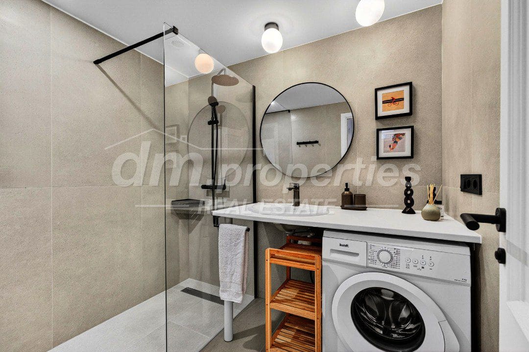 1 bedroom Apartment for sale in Adeje - € 319,000 (Ref: 9796889)