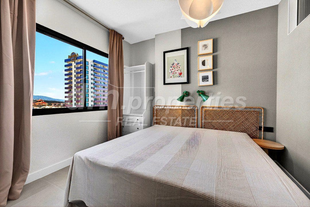 1 bedroom Apartment for sale in Adeje - € 319,000 (Ref: 9796889)