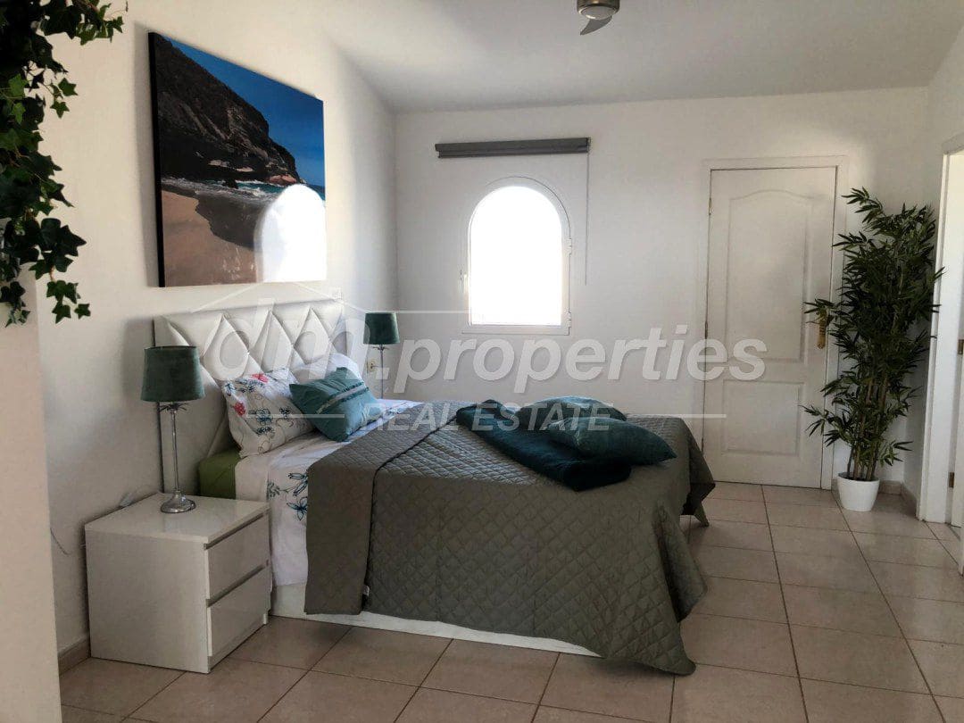 2 sypialnia Dom na sprzedaż w Golf del Sur - 350 000 € (Ref: 9806292)