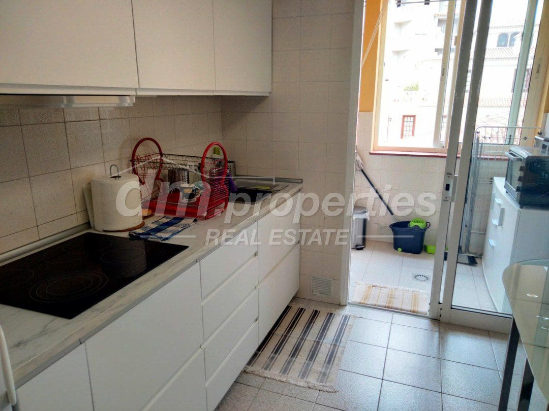 2 sovrum Lägenhet till salu i Los Cristianos med garage - 390 000 € (Ref: 9811402)