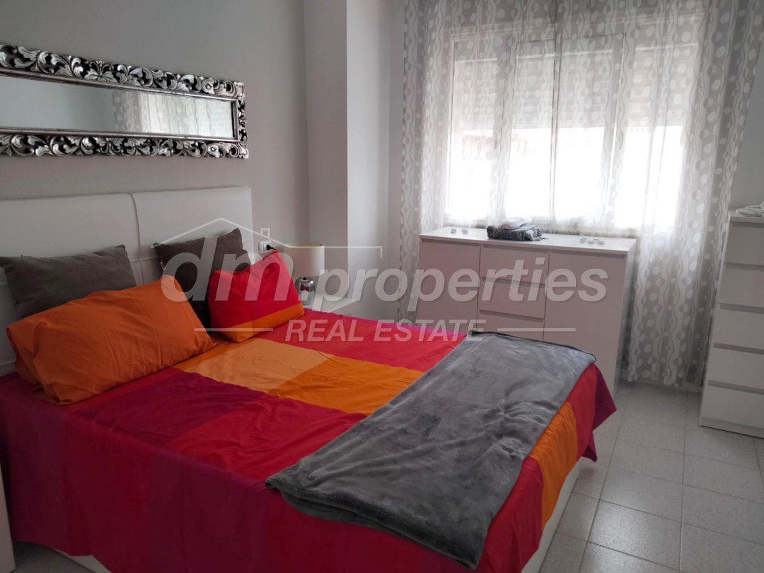 2 sovrum Lägenhet till salu i Los Cristianos med garage - 390 000 € (Ref: 9811402)