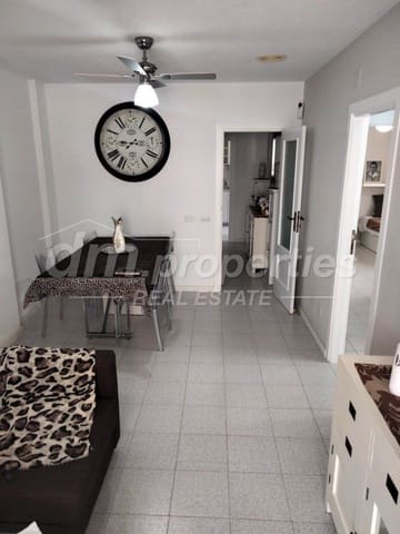 2 sovrum Lägenhet till salu i Los Cristianos, Arona med garage - 390 000 € (Ref: 9811402)