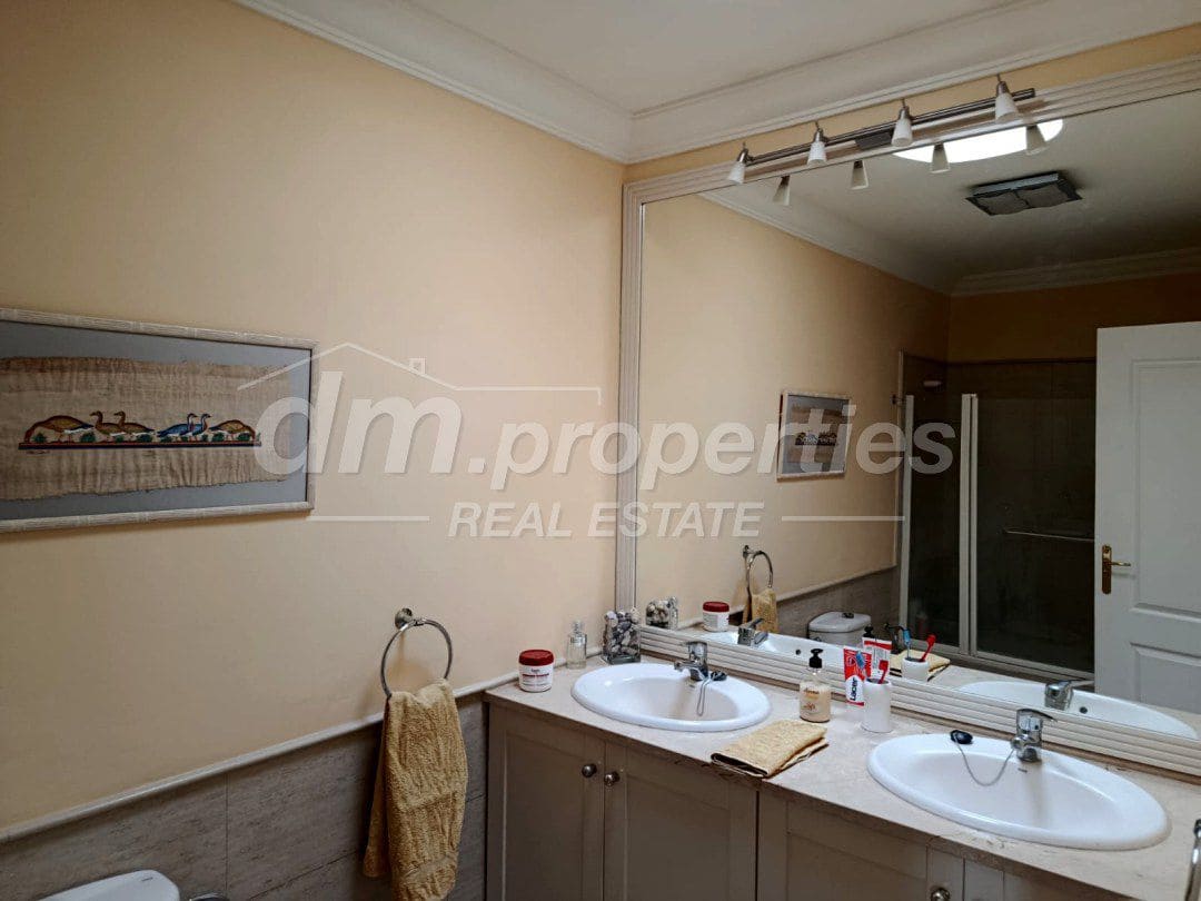 2 bedroom Townhouse for sale in Chayofa with garage - € 465,000 (Ref: 9824759)