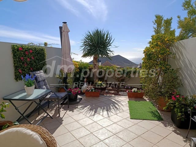 2 camera da letto Casa in vendita in Chayofa, Arona con garage - 465.000 € (Rif: 9824759)