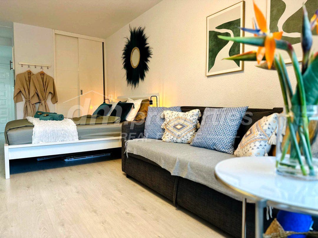 Studio te koop in Los Cristianos - € 249.000 (Ref: 9836189)