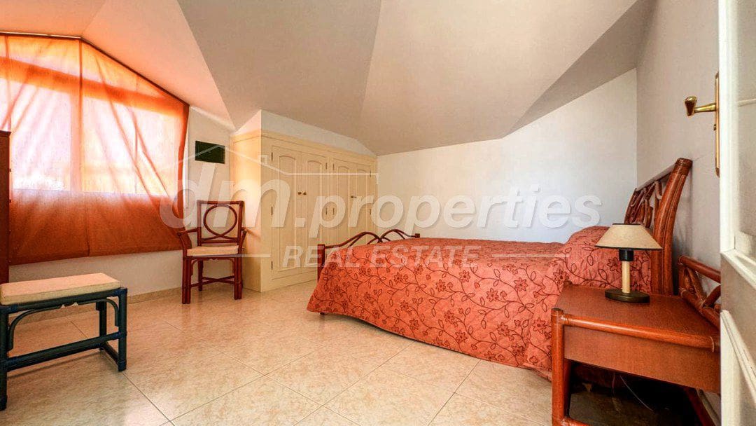 2 soverom Leilighet til salgs i Los Cristianos - € 650 000 (Ref: 9849206)