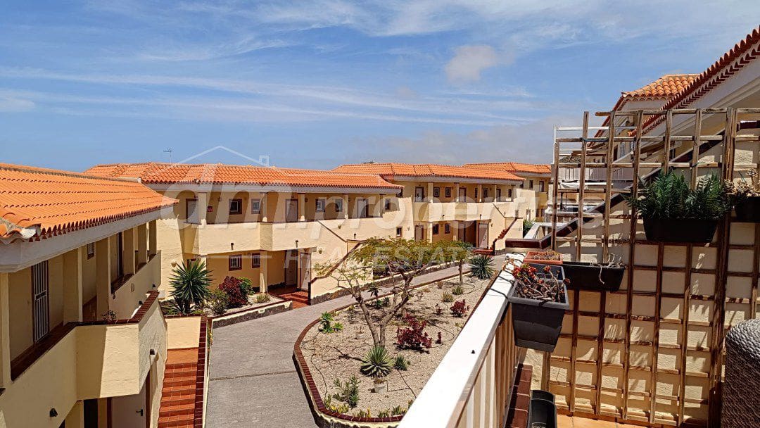 1 bedroom Apartment for sale in Chayofa with garage - € 298,000 (Ref: 9859669)
