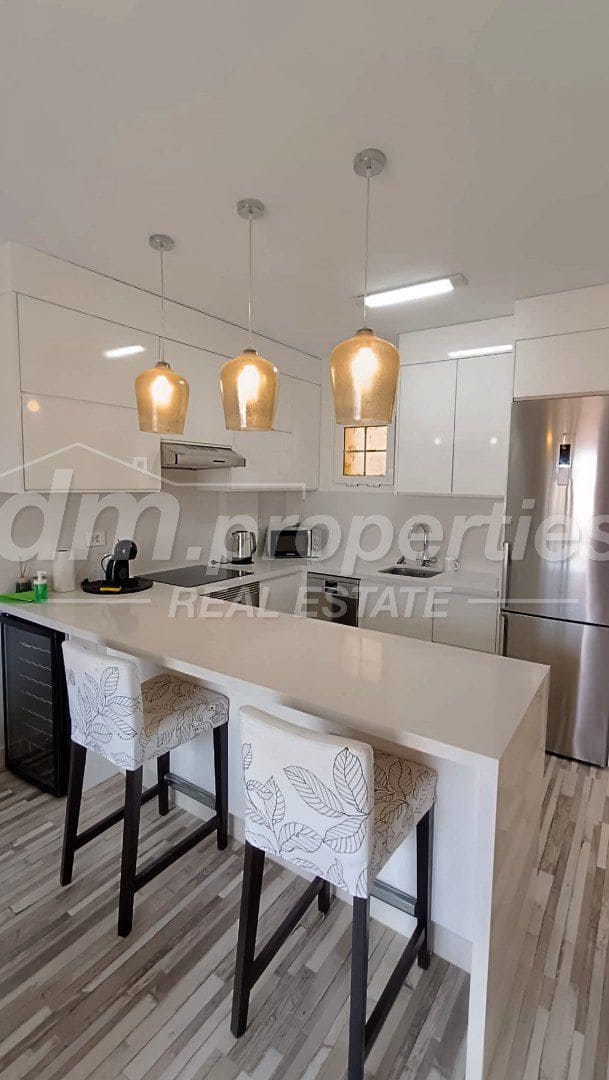 1 bedroom Apartment for sale in Chayofa with garage - € 298,000 (Ref: 9859669)