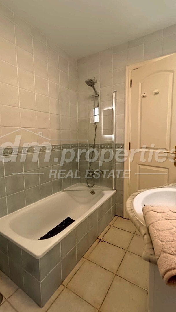 1 bedroom Apartment for sale in Chayofa with garage - € 298,000 (Ref: 9859669)