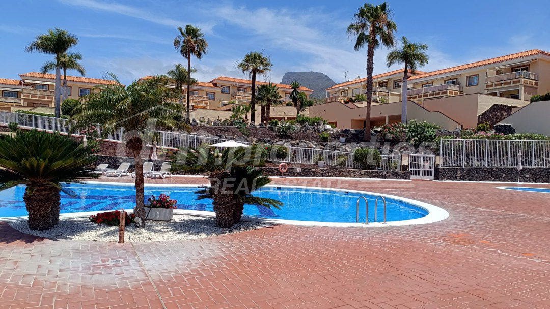 1 bedroom Apartment for sale in Chayofa with garage - € 298,000 (Ref: 9859669)