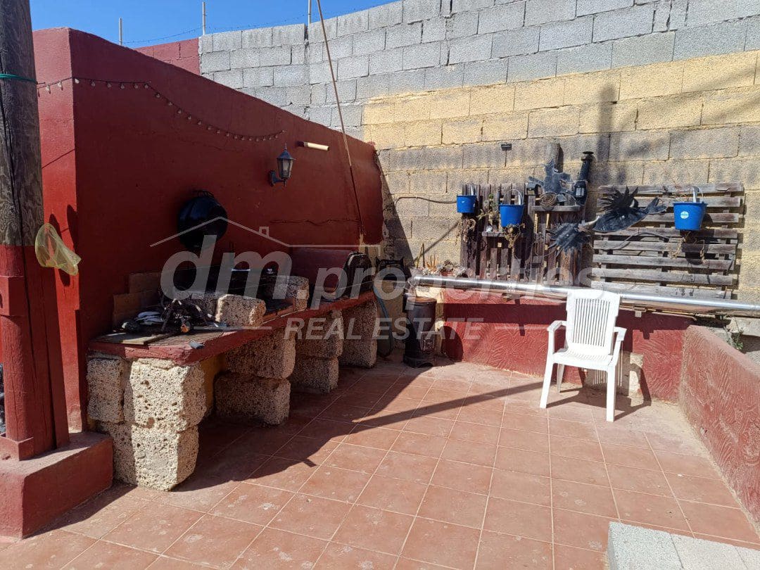 3 bedroom Townhouse for sale in Arico - € 342,000 (Ref: 9861698)