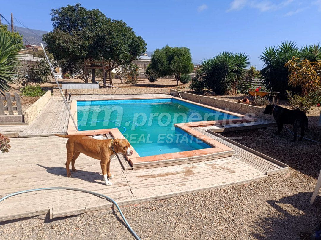 3 bedroom Townhouse for sale in Arico - € 342,000 (Ref: 9861698)