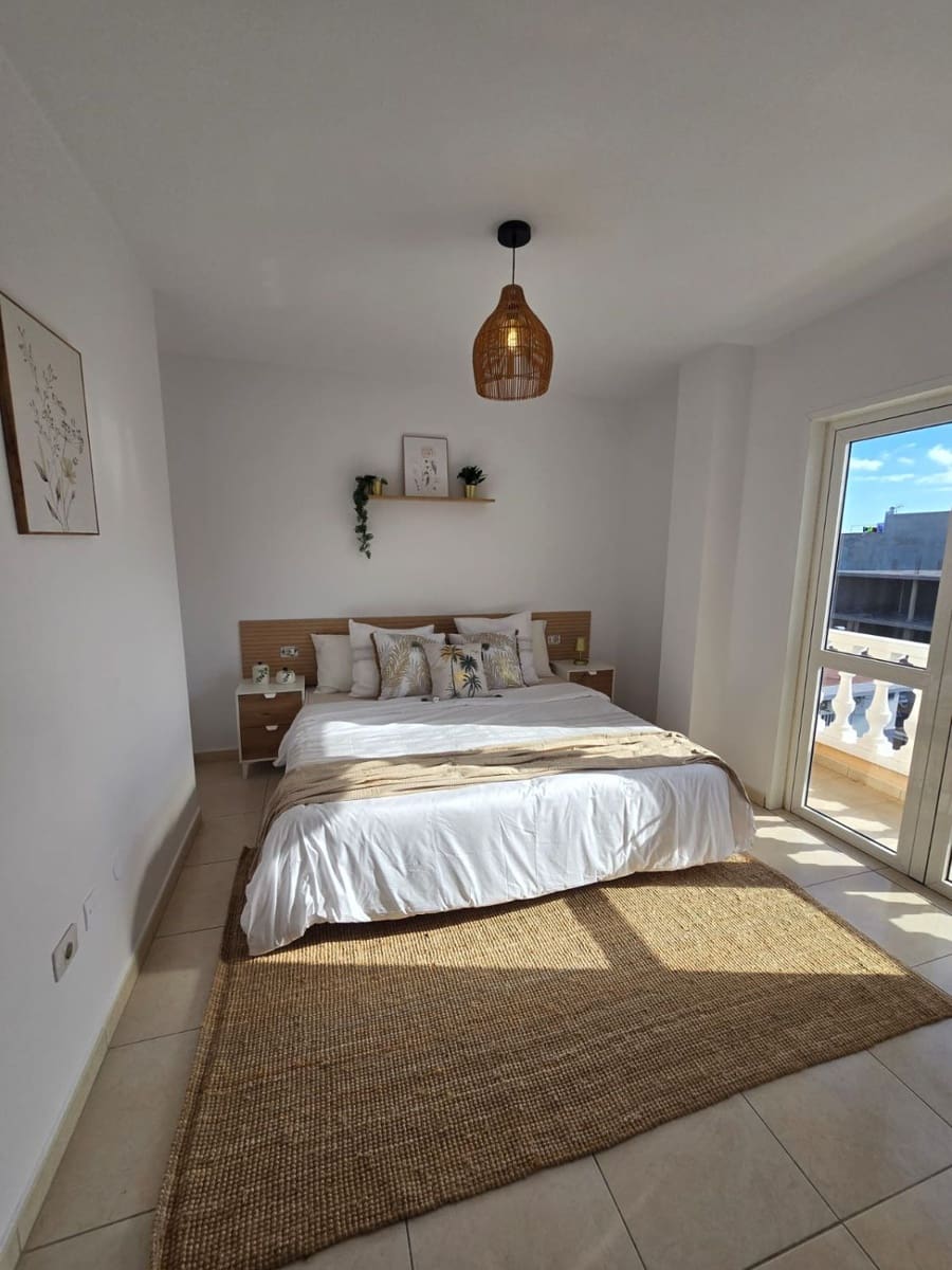 2 makuuhuone Huoneisto myytävänä paikassa Los Abrigos - 239 000 € (Ref: 9878218)