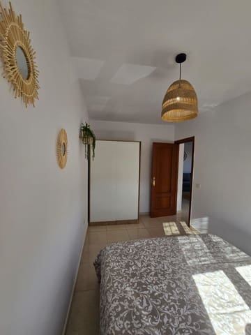 2 makuuhuone Huoneisto myytävänä paikassa Los Abrigos, Granadilla de Abona - 239 000 € (Ref: 9878218)