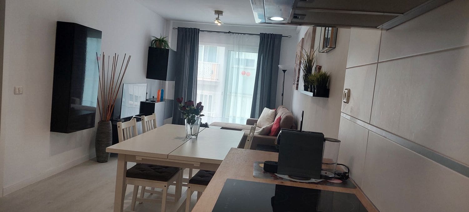 2 soveværelse Lejlighed til salg i Armenime med garage - € 265.000 (Ref: 9884323)