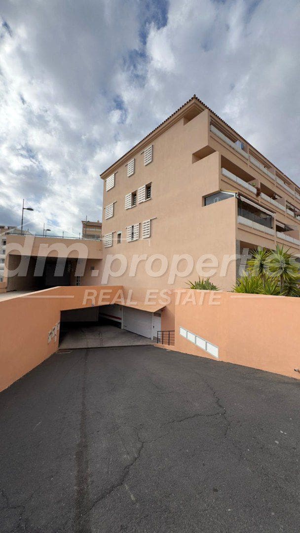 Garagem para venda em Los Cristianos - 21 000 € (Ref: 9904167)