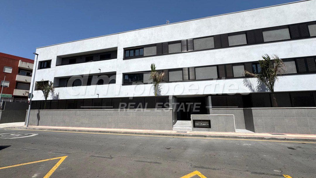 2 chambre Appartement à vendre à Cabo Blanco avec garage - 249 000 € (Ref: 9910960)