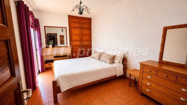1 makuuhuone Huoneisto myytävänä paikassa Los Cristianos, Arona - 290 000 € (Ref: 9915458)