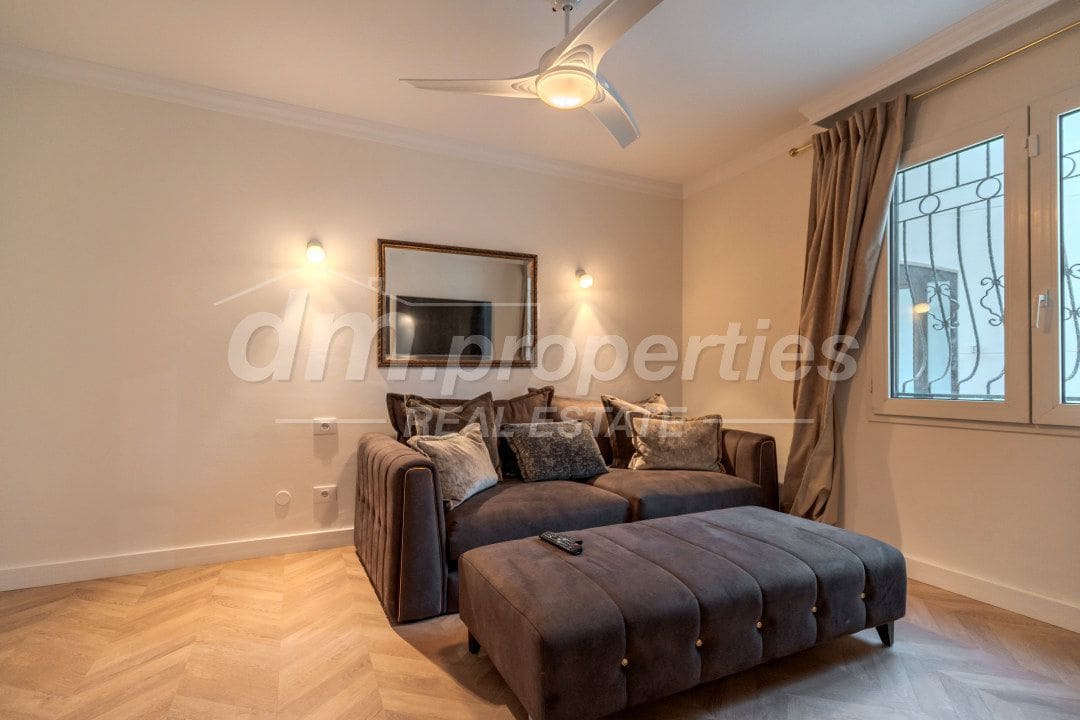 5 quarto Moradia para venda em Chayofa com garagem - 1 250 000 € (Ref: 9939582)