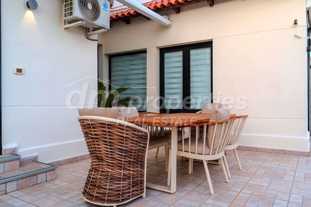 5 sovrum Villa till salu i Chayofa, Arona med garage - 1 250 000 € (Ref: 9939582)