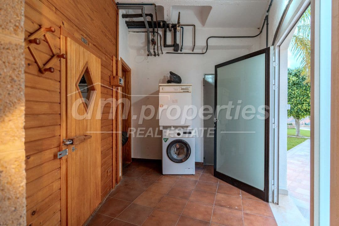 5 quarto Moradia para venda em Chayofa com garagem - 1 250 000 € (Ref: 9939582)