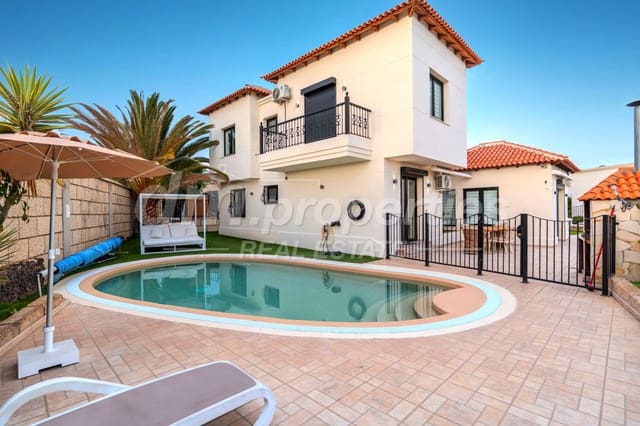 5 sovrum Villa till salu i Chayofa, Arona med garage - 1 250 000 € (Ref: 9939582)