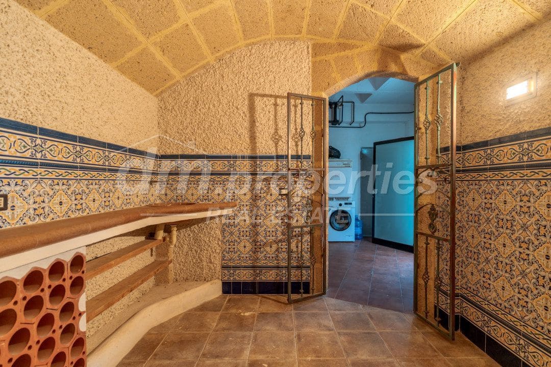 5 quarto Moradia para venda em Chayofa com garagem - 1 250 000 € (Ref: 9939582)