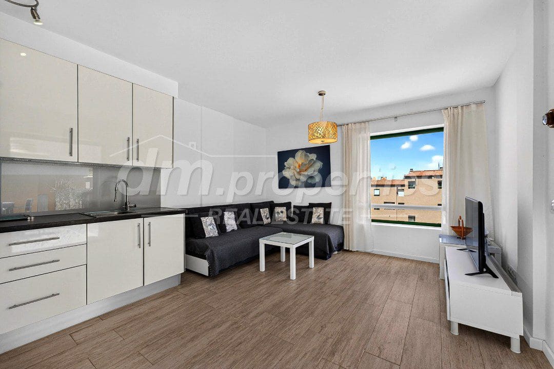2 bedroom Apartment for sale in Costa del Silencio - € 245,000 (Ref: 9939584)