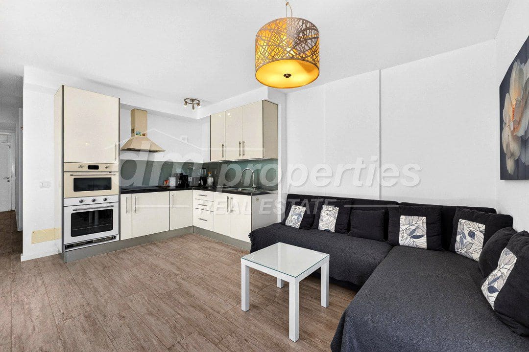 2 bedroom Apartment for sale in Costa del Silencio - € 245,000 (Ref: 9939584)