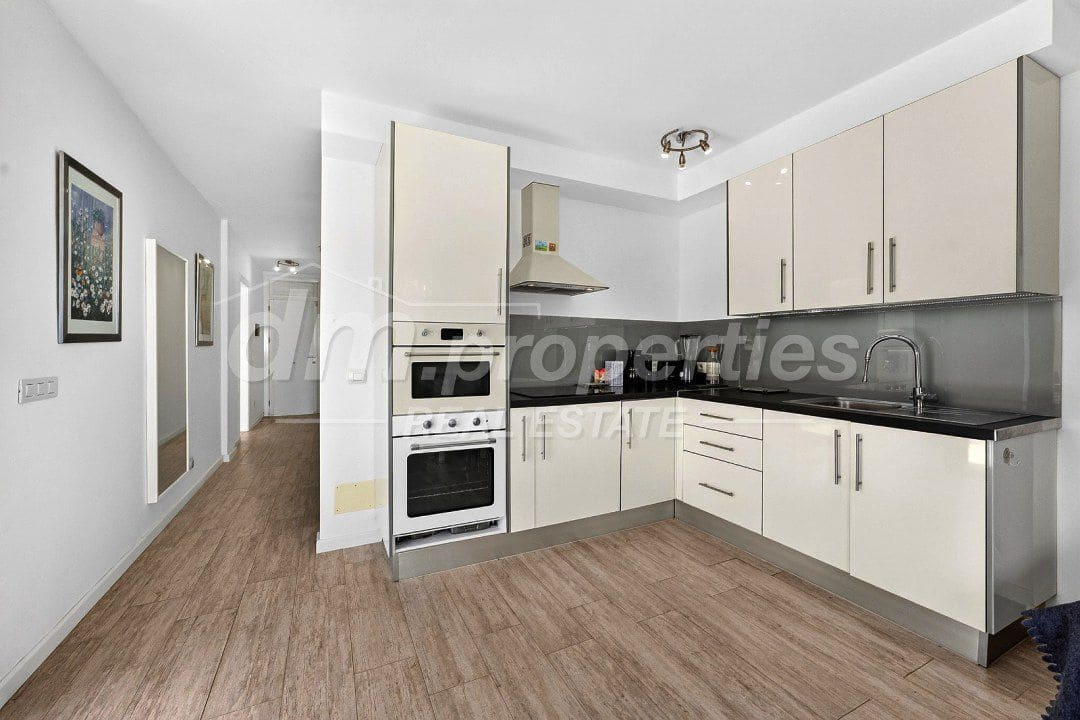 2 bedroom Apartment for sale in Costa del Silencio - € 245,000 (Ref: 9939584)