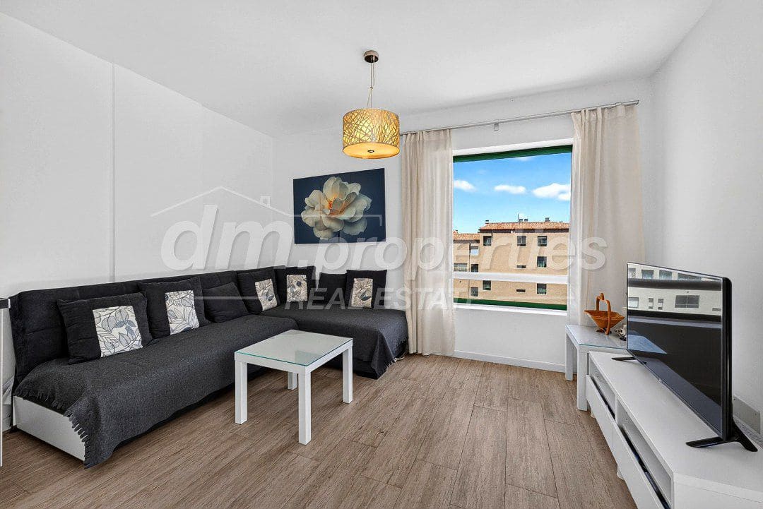 2 bedroom Apartment for sale in Costa del Silencio - € 245,000 (Ref: 9939584)